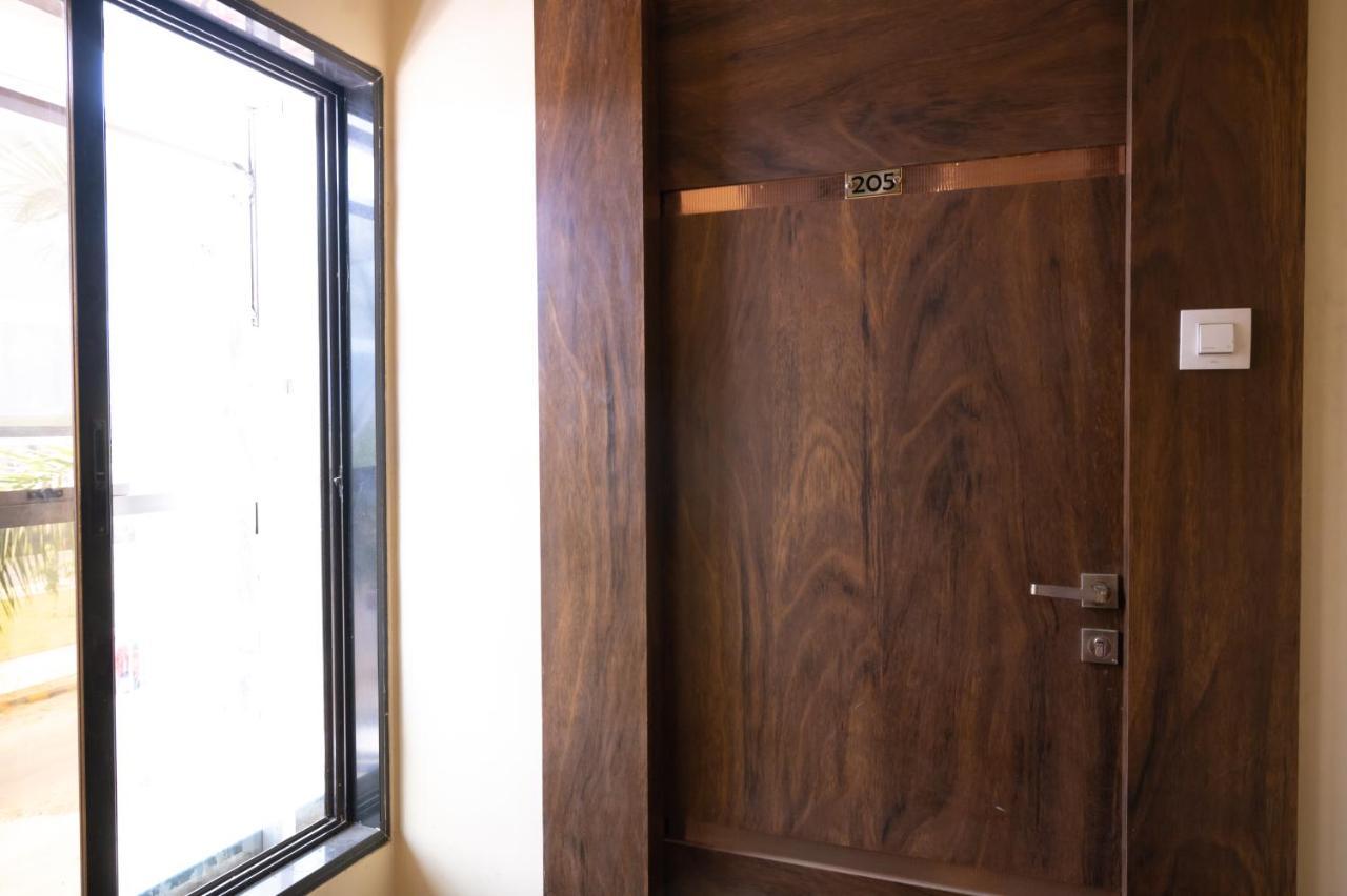 Vijaya Hill View Residency Hotel Navi Mumbai Ngoại thất bức ảnh
