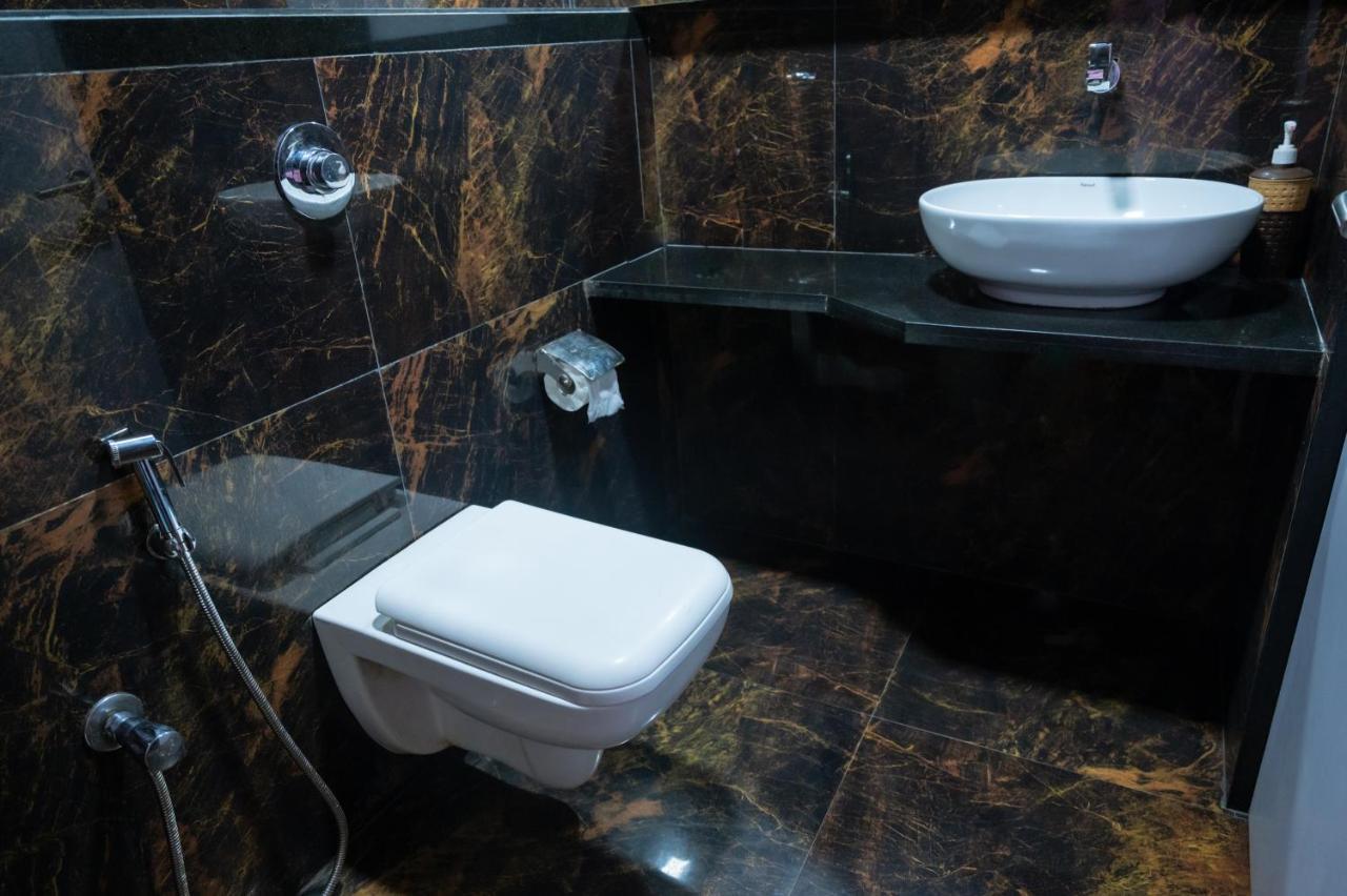Vijaya Hill View Residency Hotel Navi Mumbai Ngoại thất bức ảnh